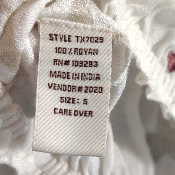 Surf Gypsy Cream Off-Shoulder Star & Embroidered Tassel Blouse - Picture 7 of 8